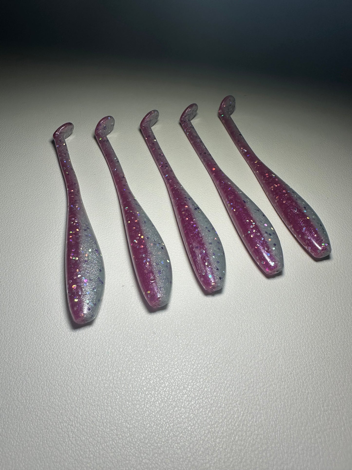 Cotton Candy Glow – 4.5” Dirty Shad Paddle Tail Soft Plastic (8-Pack)