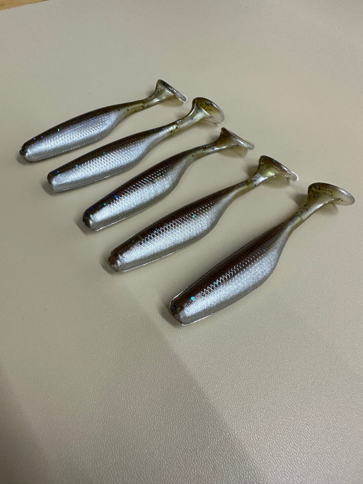 Mudminnow Flash – 3.8” Paddle Tail Soft Plastic Swimbait (8-Pack)