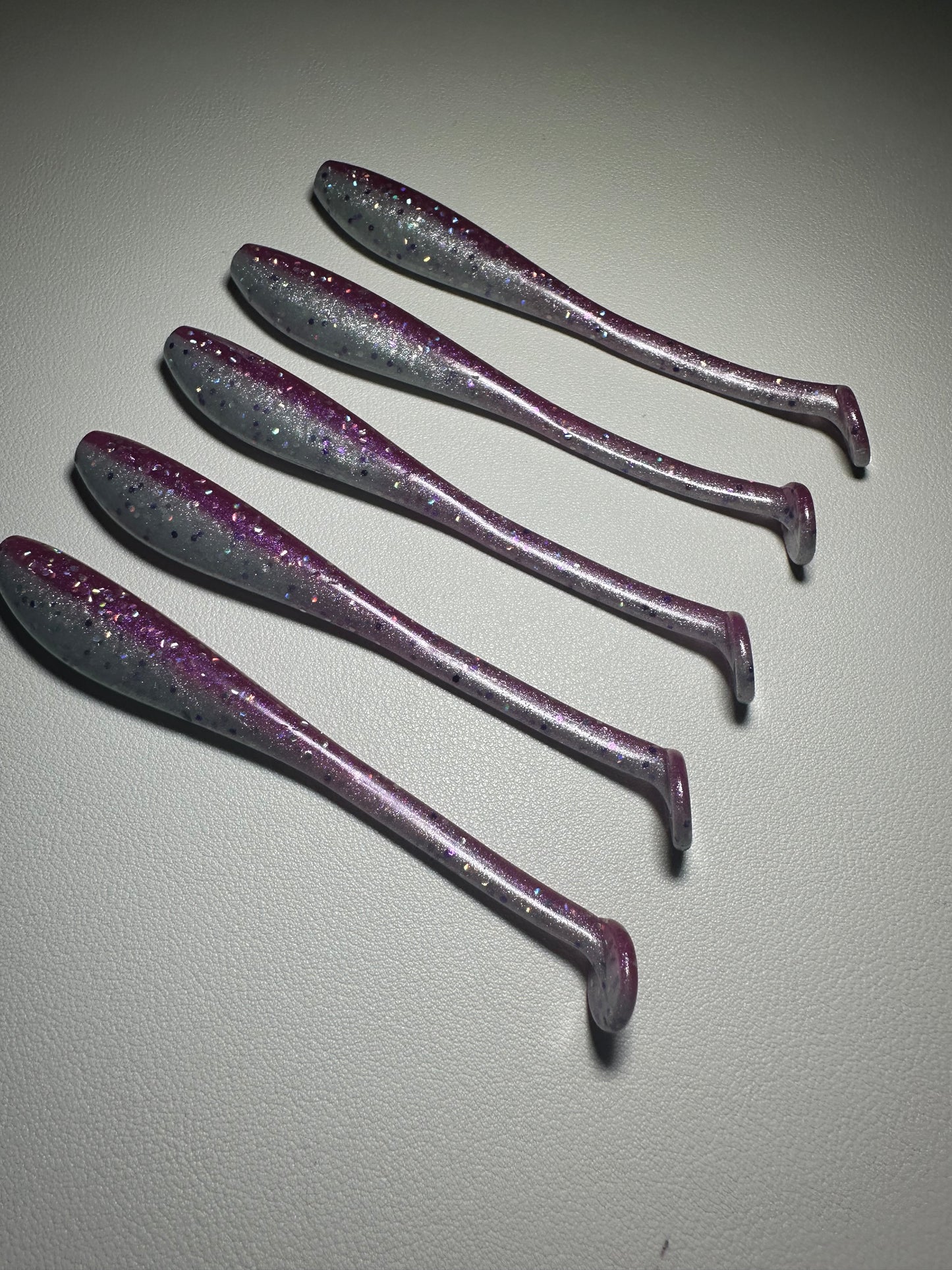 Cotton Candy Glow – 4.5” Dirty Shad Paddle Tail Soft Plastic (8-Pack)