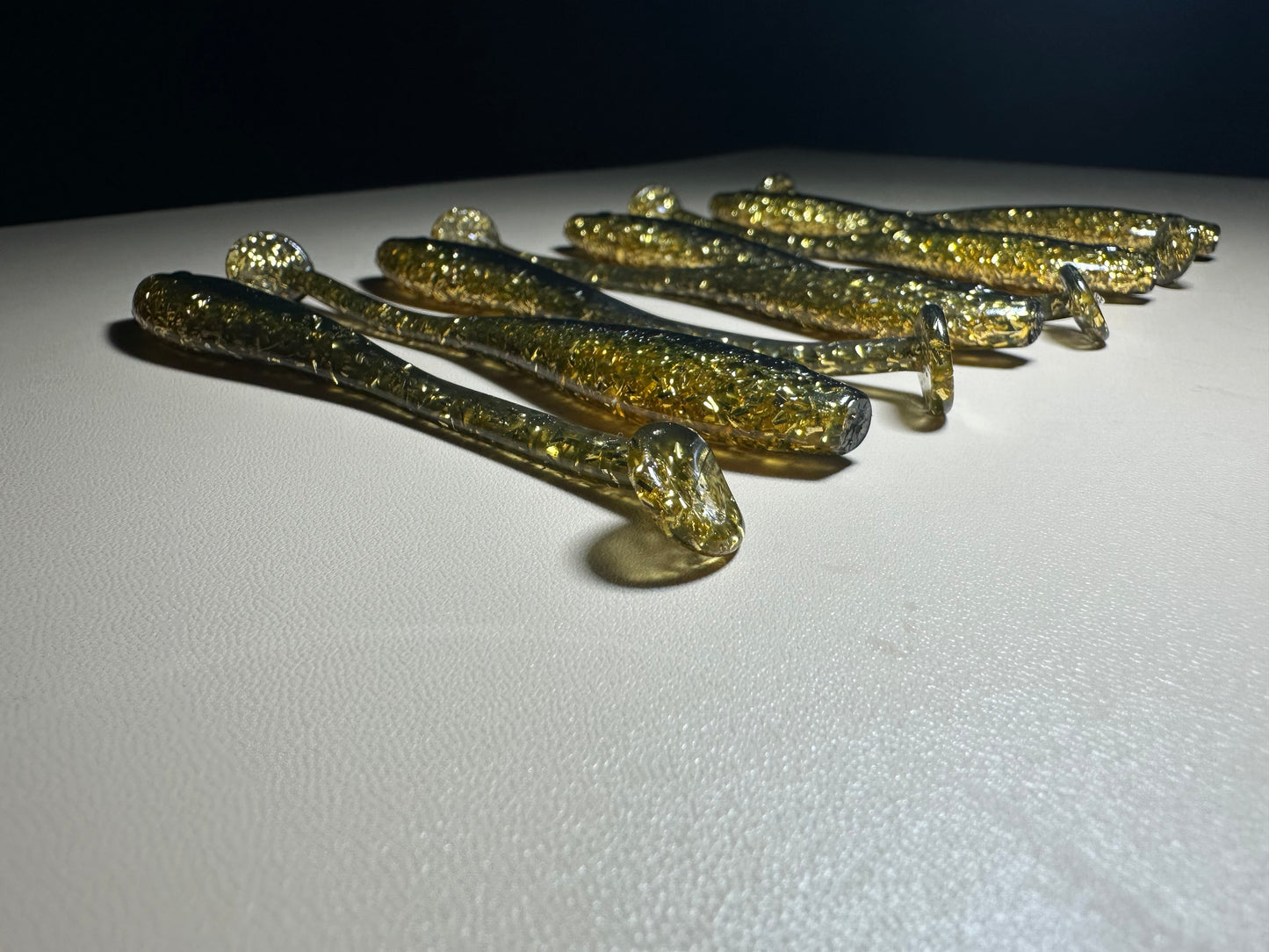 Dirty Roach – 4.5” Dirty Shad Paddle Tail Soft Plastic (8-Pack)