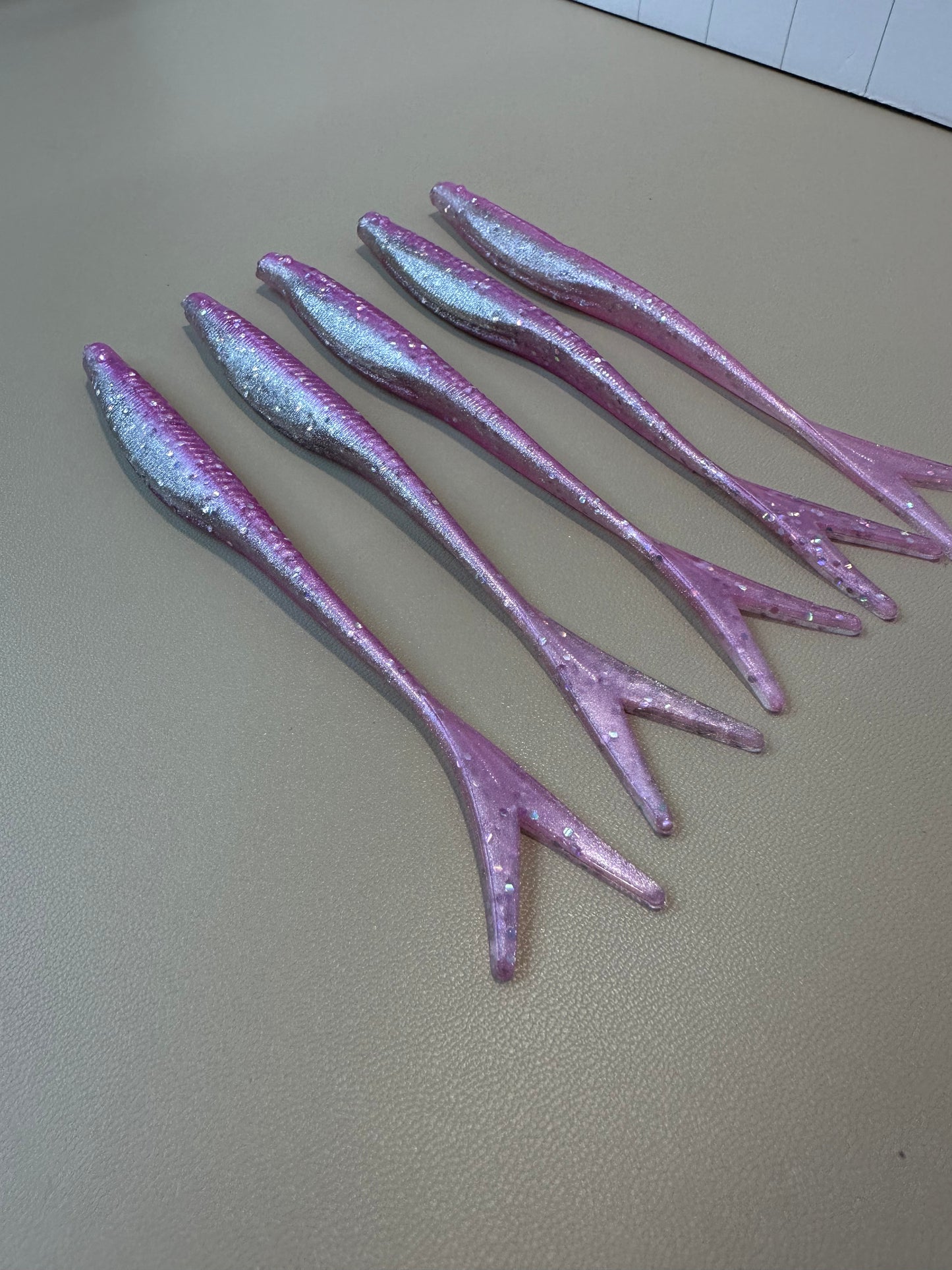 Pink Lightning – 5” Diamond Sparkle Soft Plastic Lure (5 Pack)