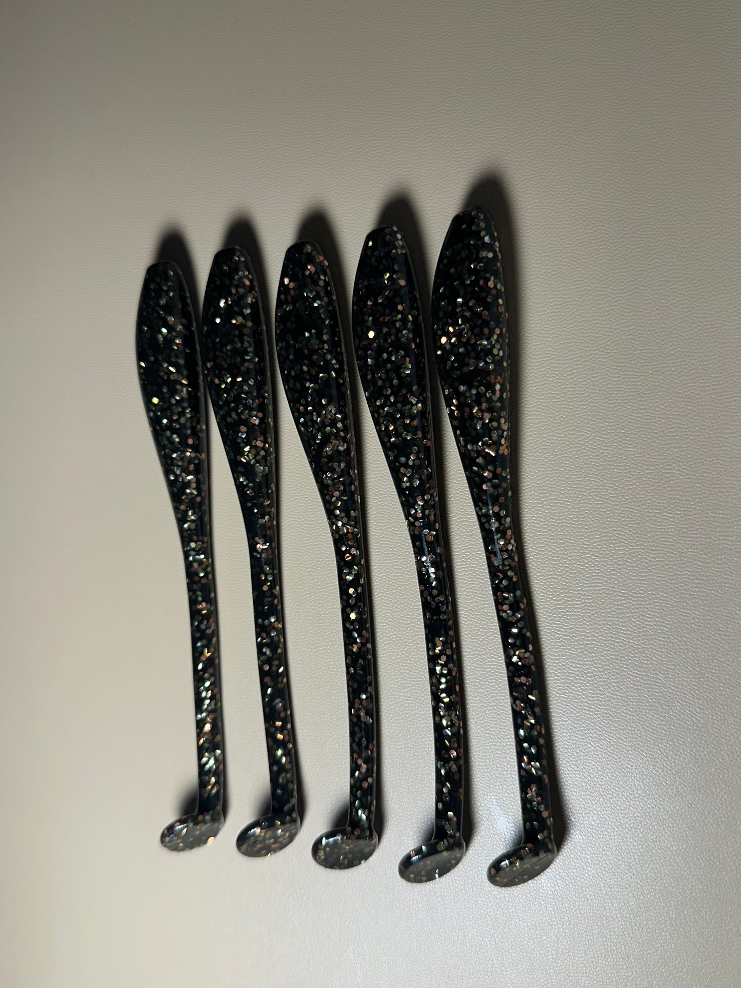 “Dirty Roach 5½” Paddle Tail – 5-Pack Soft Plastic Lures for Redfish, Flounder & Trout”